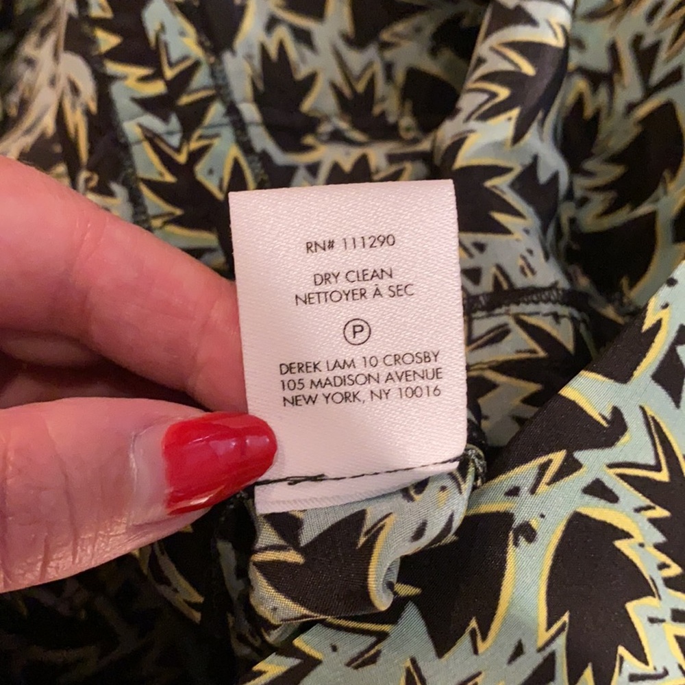 Derek Lam paperbag silk blend shorts in green and black tropical print sz 2 NWT - Picture 10 of 13